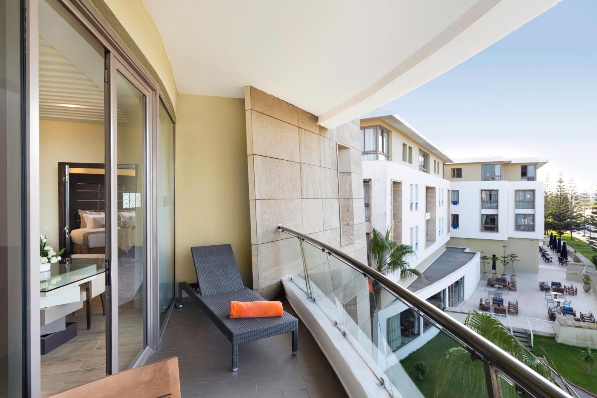 Atlas Essaouira Riad Resort Exterior photo Balcony