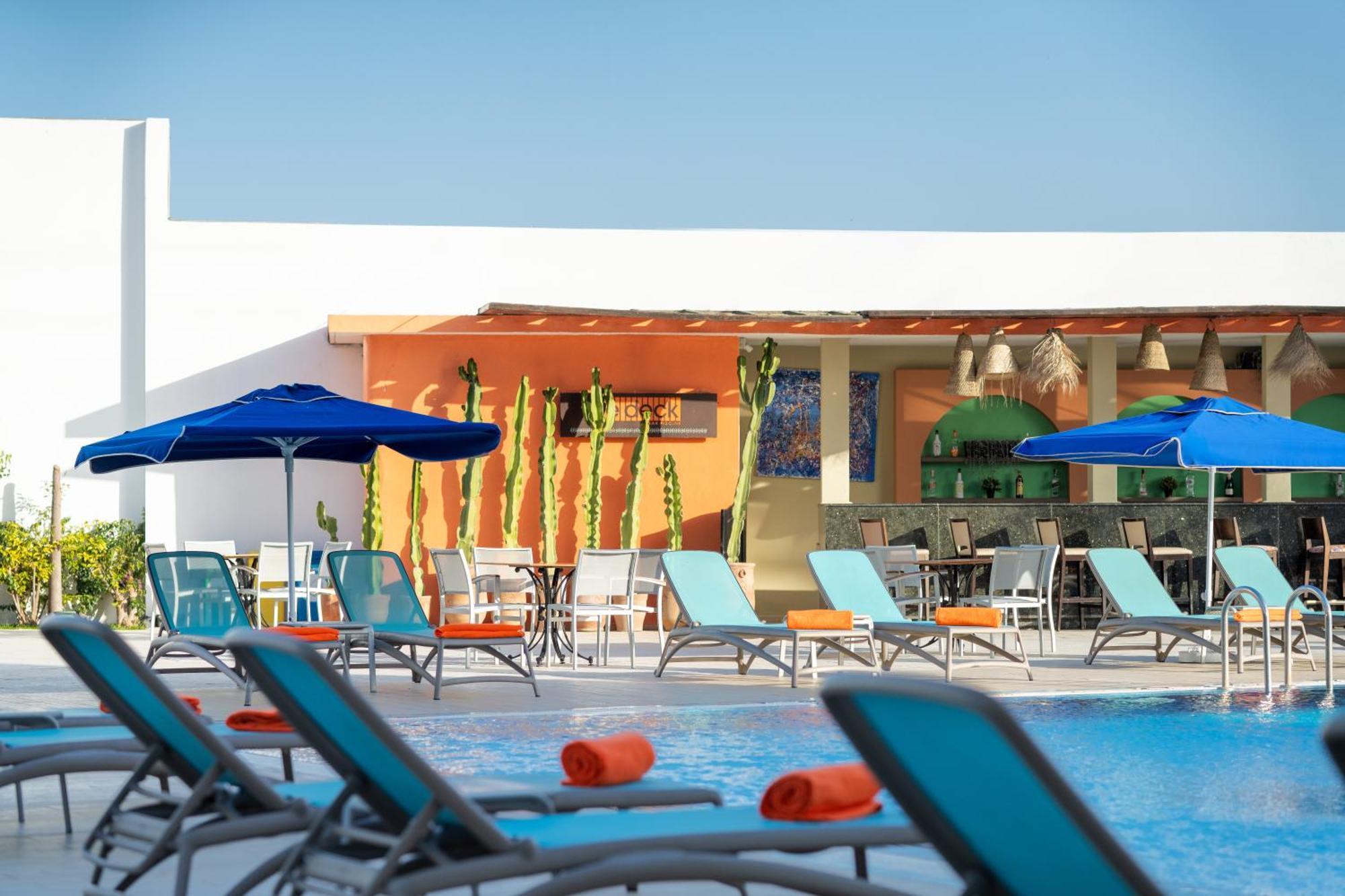 Atlas Essaouira Riad Resort Exterior photo The pool at the hotel